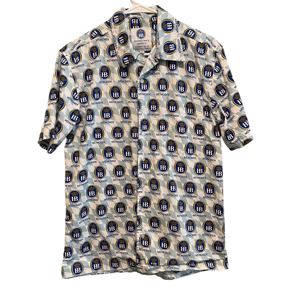 Hofbrauhaus America Short Sleeved Hawaiian Dress Shirt.  Size M